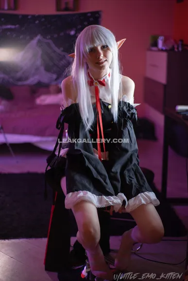 Littleemokitten Exclusive Leaked Nude Onlyfans #2190220