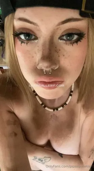 Pipssqueakss Exclusive Leaked Nude Onlyfans #964046