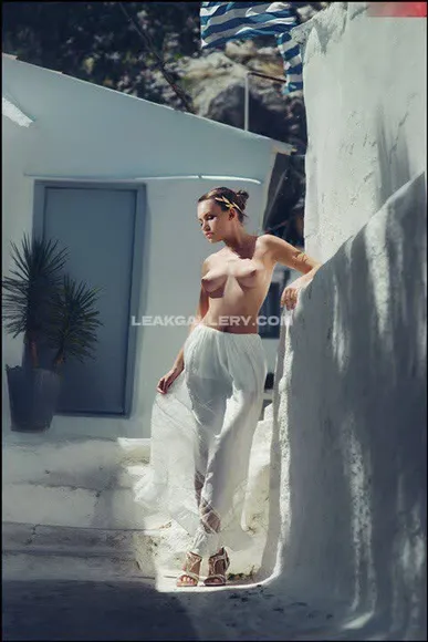 Nicolerosses / nicole_model Exclusive Leaked Nude Onlyfans #1886217