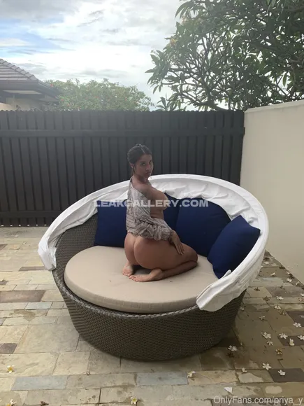 Priya_y / preeti_young Exclusive Leaked Nude Onlyfans #806551
