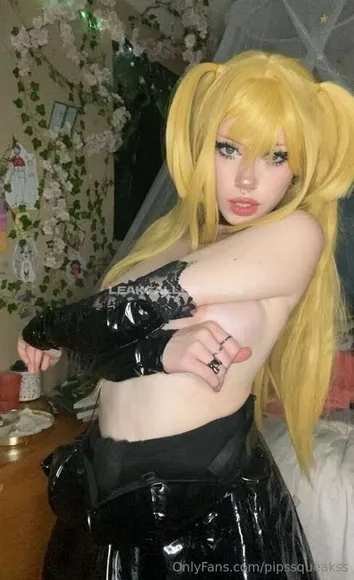 Pipssqueakss Exclusive Leaked Nude Onlyfans #953427
