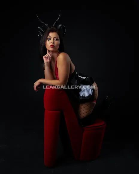Pinksaltmoonof Exclusive Leaked Nude Onlyfans #1045691