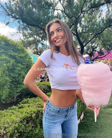 Annalouieaustin Exclusive Leaked Nude Onlyfans #1541957