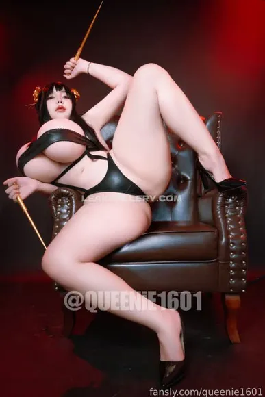 Queenie16_1 Exclusive Leaked Nude Onlyfans #821828