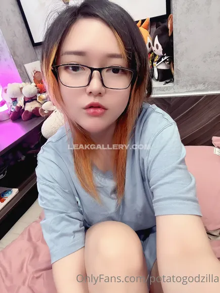 Potatogodzilla Exclusive Leaked Nude Onlyfans #1886490