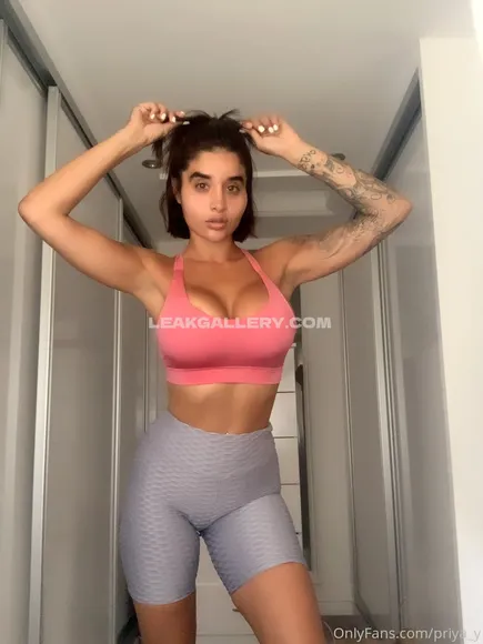Priya_y / preeti_young Exclusive Leaked Nude Onlyfans #813005