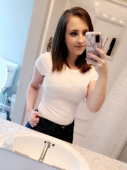 Bella_rose1999 / bellaxalex Exclusive Leaked Nude Onlyfans #692951