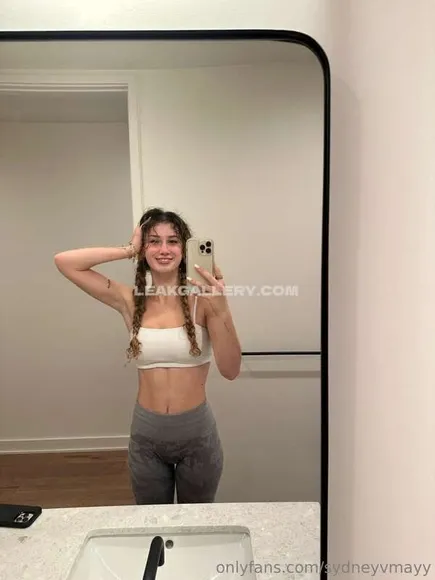Sydneymay / sydneyvmay / sydneyy Exclusive Leaked Nude Onlyfans #2138804