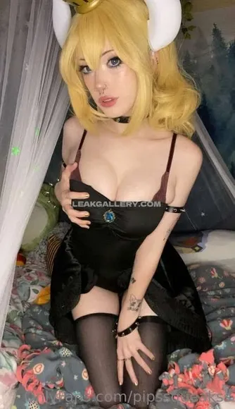 Pipssqueakss Exclusive Leaked Nude Onlyfans #949991