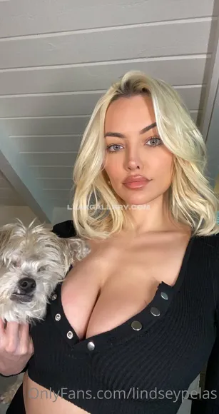 Lindseypelas Exclusive Leaked Nude Onlyfans #1796125