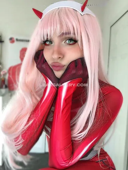 Missfloraberlin Exclusive Leaked Nude Onlyfans #2053461