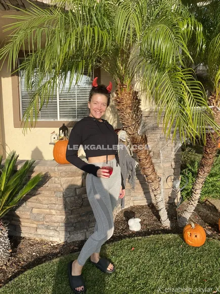 X_elizabeth_skylar_x Exclusive Leaked Nude Onlyfans #739172