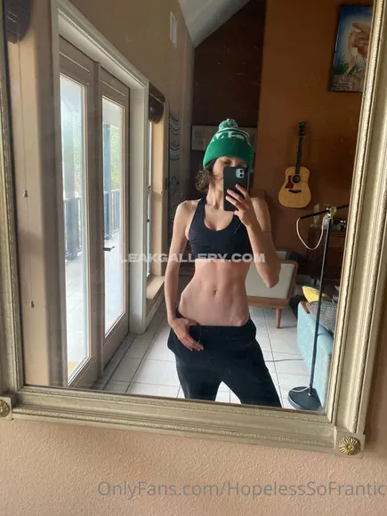 Hopelesssofrantic Exclusive Leaked Nude Onlyfans #1685552