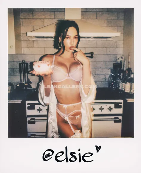 Elsiehewitt Exclusive Leaked Nude Onlyfans #487536