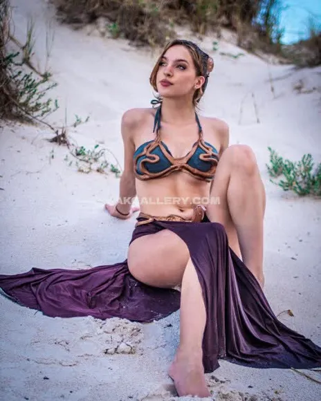 Missfloraberlin Exclusive Leaked Nude Onlyfans #2074414