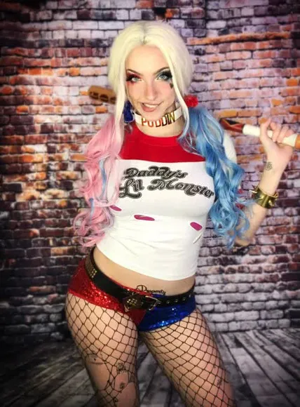 Missfloraberlin Exclusive Leaked Nude Onlyfans #2064979