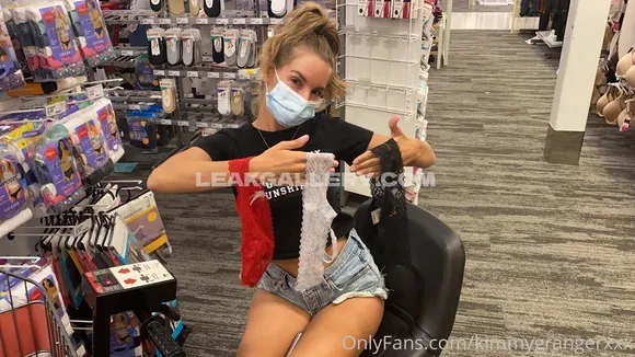 Kimmygranger Exclusive Leaked Nude Onlyfans #1630995