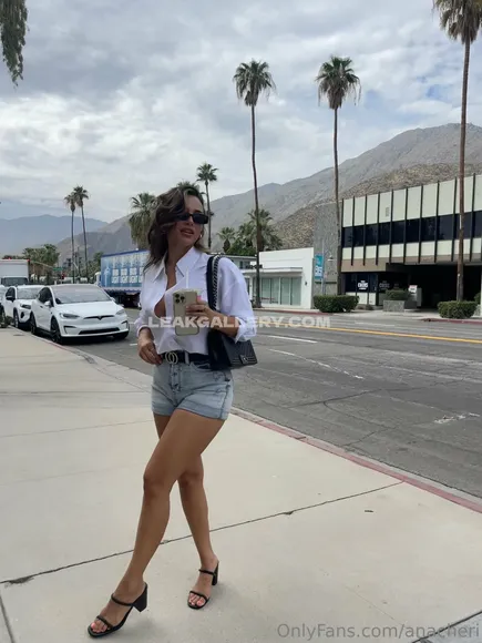 Anacheri / anacherivip Exclusive Leaked Nude Onlyfans #1327555