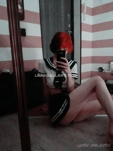 Littleemokitten Exclusive Leaked Nude Onlyfans #2182835