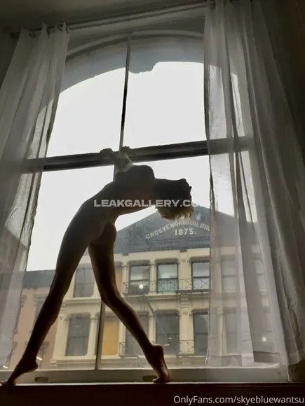 Skyebluewantsu Exclusive Leaked Nude Onlyfans #1793575