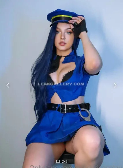 Missfloraberlin Exclusive Leaked Nude Onlyfans #2053298