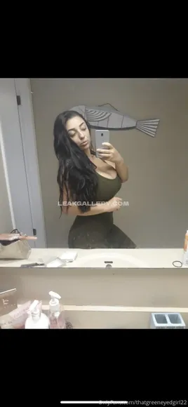 Thatgreeneyedgirl22 Exclusive Leaked Nude Onlyfans #2064912