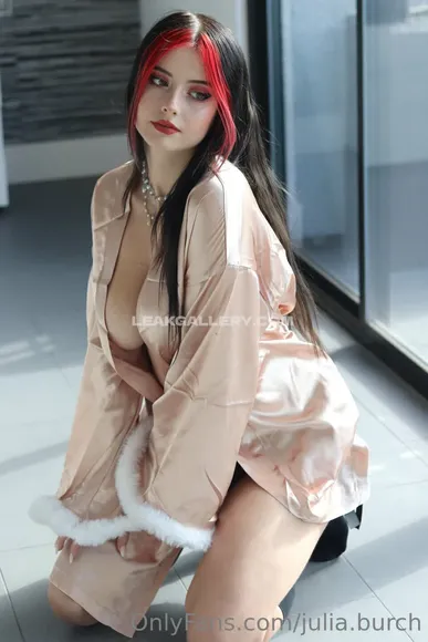 Juliaburch / juliaaburch Exclusive Leaked Nude Onlyfans #1465207