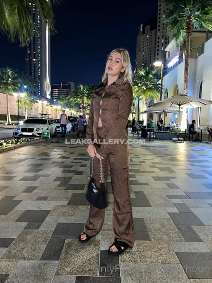 Zoerhode Exclusive Leaked Nude Onlyfans #1776029