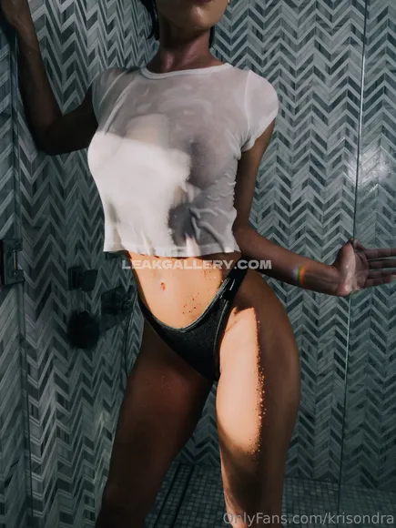 Krisondra Exclusive Leaked Nude Onlyfans #1134246