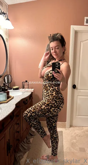 X_elizabeth_skylar_x Exclusive Leaked Nude Onlyfans #733285
