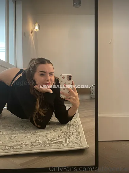 Cutegeekie Exclusive Leaked Nude Onlyfans #1205867