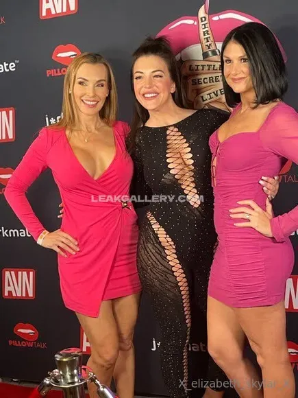 X_elizabeth_skylar_x Exclusive Leaked Nude Onlyfans #732697