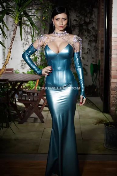 Lillyroma1982 Exclusive Leaked Nude Onlyfans #1837229