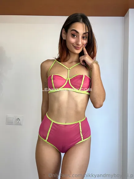 Petitenikky Exclusive Leaked Nude Onlyfans #332568