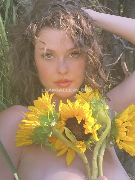 Ellyclutch Exclusive Leaked Nude Onlyfans #1818074
