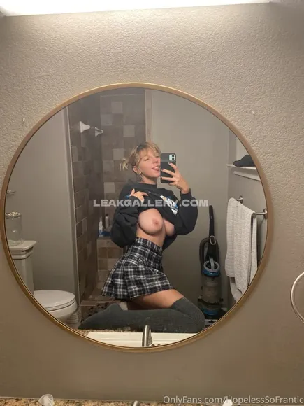 Hopelesssofrantic Exclusive Leaked Nude Onlyfans #1692431