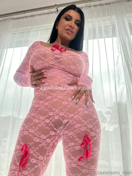 Romi_rain Exclusive Leaked Nude Onlyfans #1805558