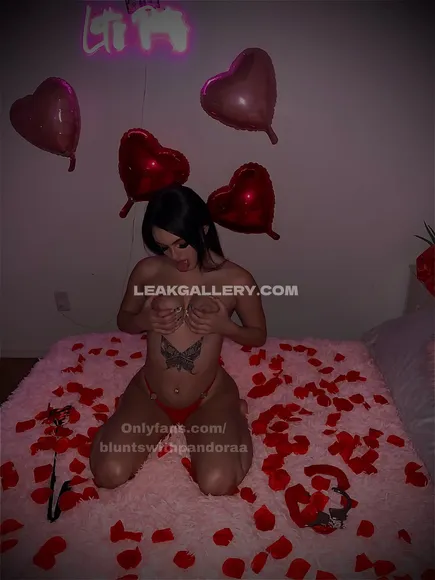 Bluntswithpandoraa Exclusive Leaked Nude Onlyfans #883411
