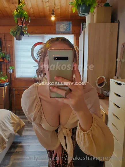 Makoshake Exclusive Leaked Nude Onlyfans #1946592