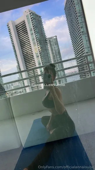 Annalouieaustin Exclusive Leaked Nude Onlyfans #1551860