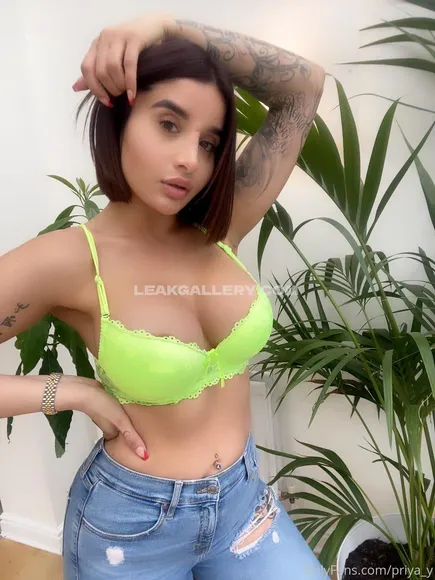 Priya_y / preeti_young Exclusive Leaked Nude Onlyfans #800227