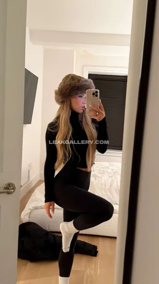 Emilyelizabeth Exclusive Leaked Nude Onlyfans #465359