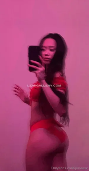 Junoave Exclusive Leaked Nude Onlyfans #523976