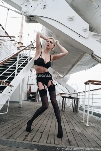 Skyebluewantsu Exclusive Leaked Nude Onlyfans #1802592