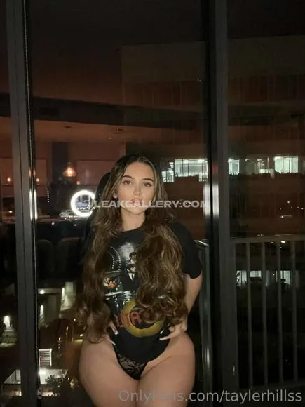 Taylerhillss Exclusive Leaked Nude Onlyfans #233023