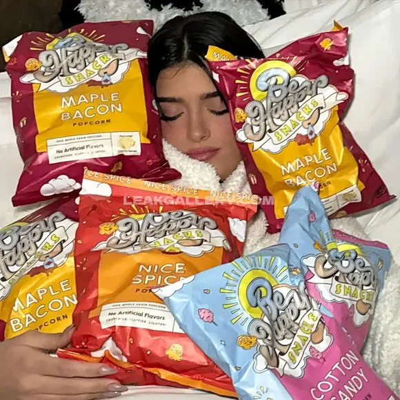 Dixiedamelio Exclusive Leaked Nude Onlyfans #2134444