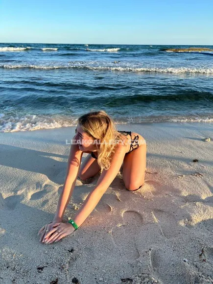 Zoerhode Exclusive Leaked Nude Onlyfans #1785118
