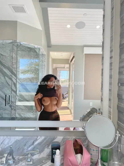 Princesshelayna Exclusive Leaked Nude Onlyfans #1934233