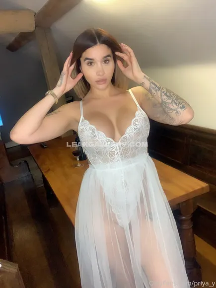 Priya_y / preeti_young Exclusive Leaked Nude Onlyfans #823303