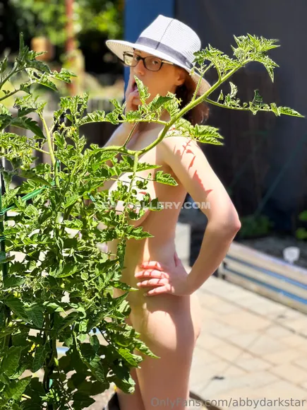 Abbydarkstar Exclusive Leaked Nude Onlyfans #1407041
